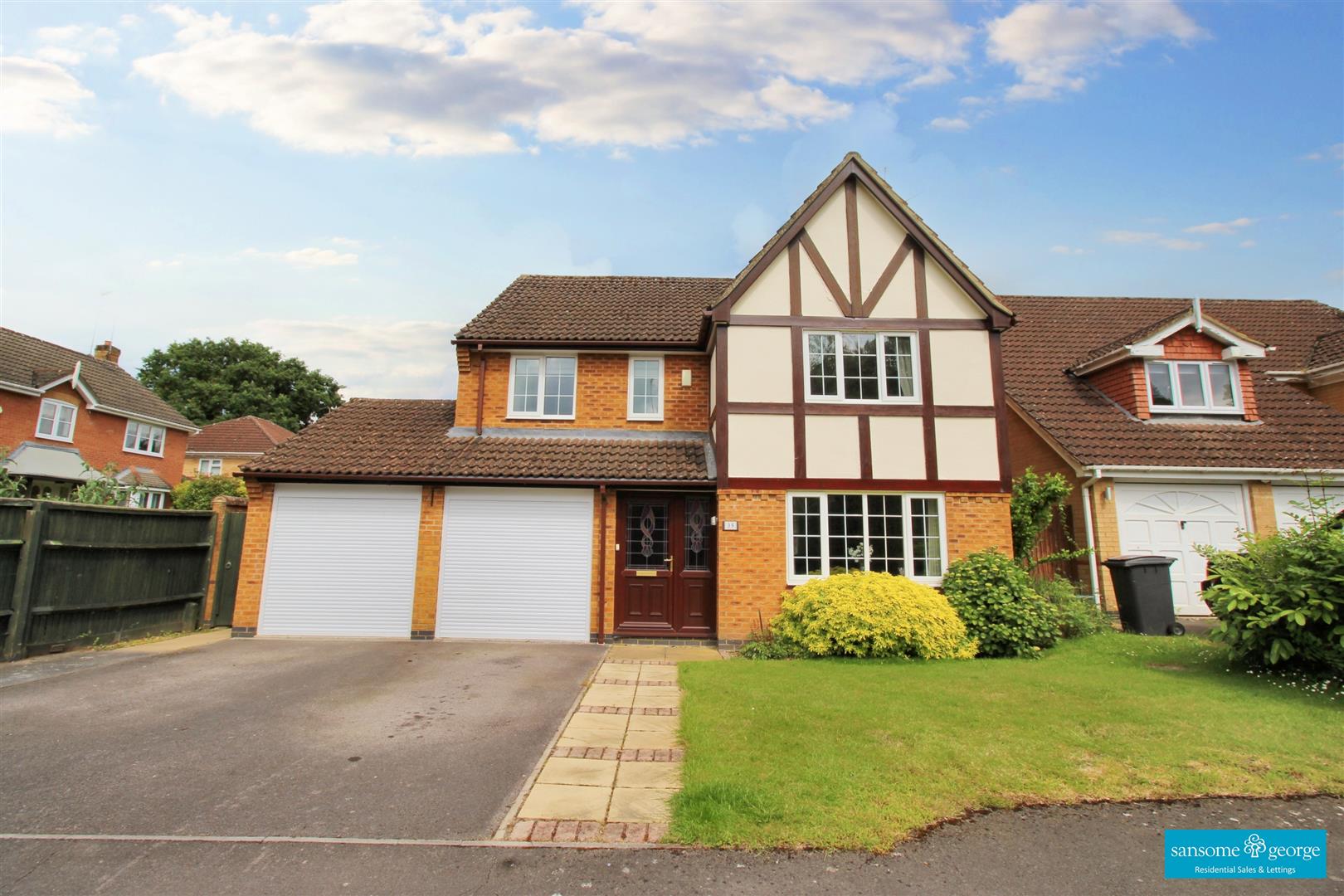 4 bed property in Vicarage Wood Way, Tilehurst